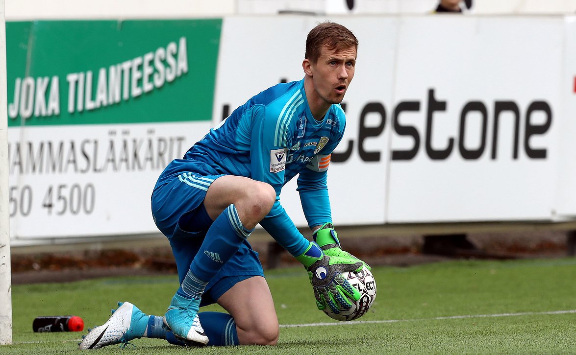 ​SJK-kapteeni TOP10:ssä Virossa – legenda nosti jopa vuoden parhaaksi