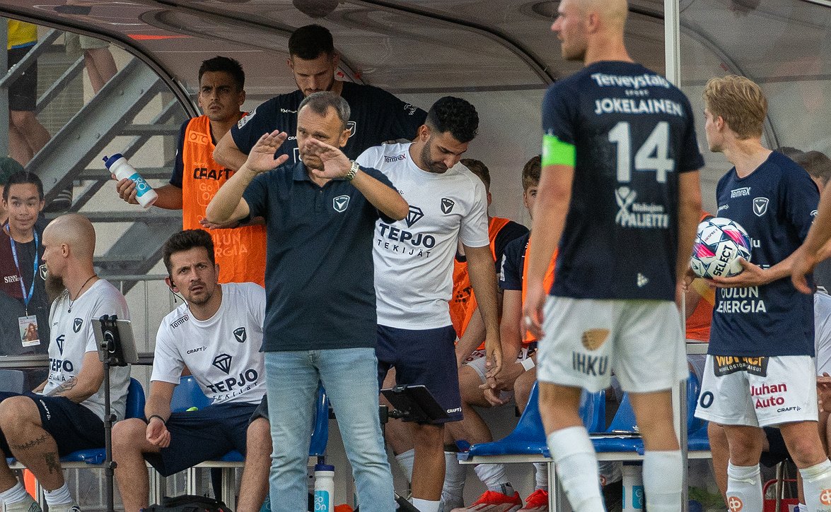 "Olemme pelanneet vähän liian hitaasti" - AC Oulu hakee aggressiivisuutta hyökkäykseen