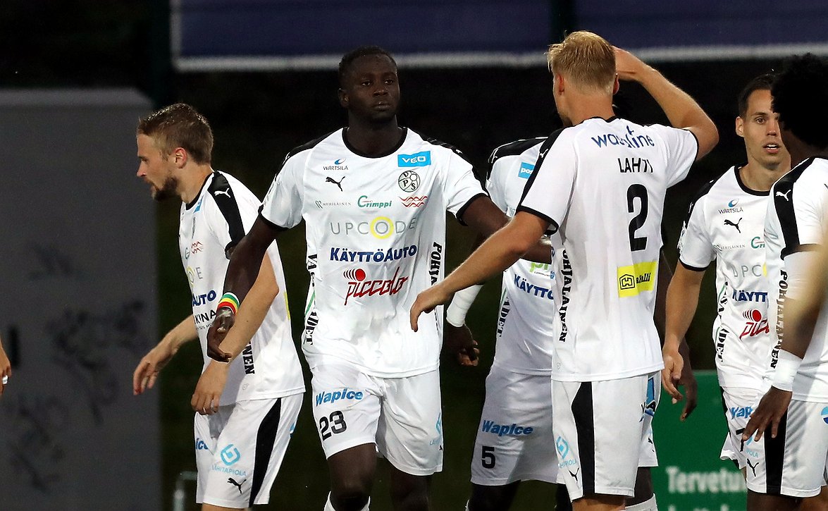 ​Suomen Cupin B-lohkossa jo ratkaisuja - Ilves ja VPS varmat jatkajat