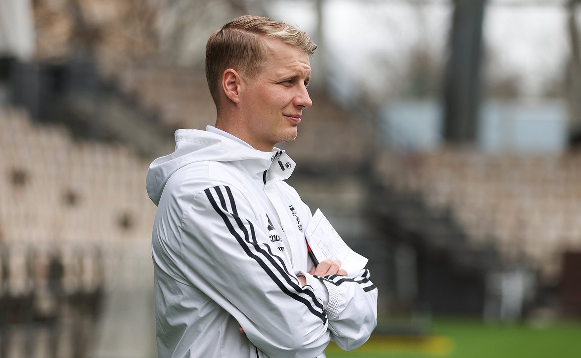 ​Miika Nuutinen tarttuu HJK:n peräsimeen – "Keskittyminen seuraavassa harjoituksessa ja pelissä"