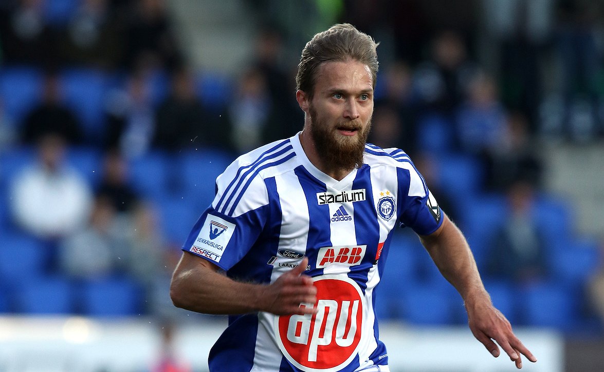 HJK:n Pelvas iloitsi maaleistaan