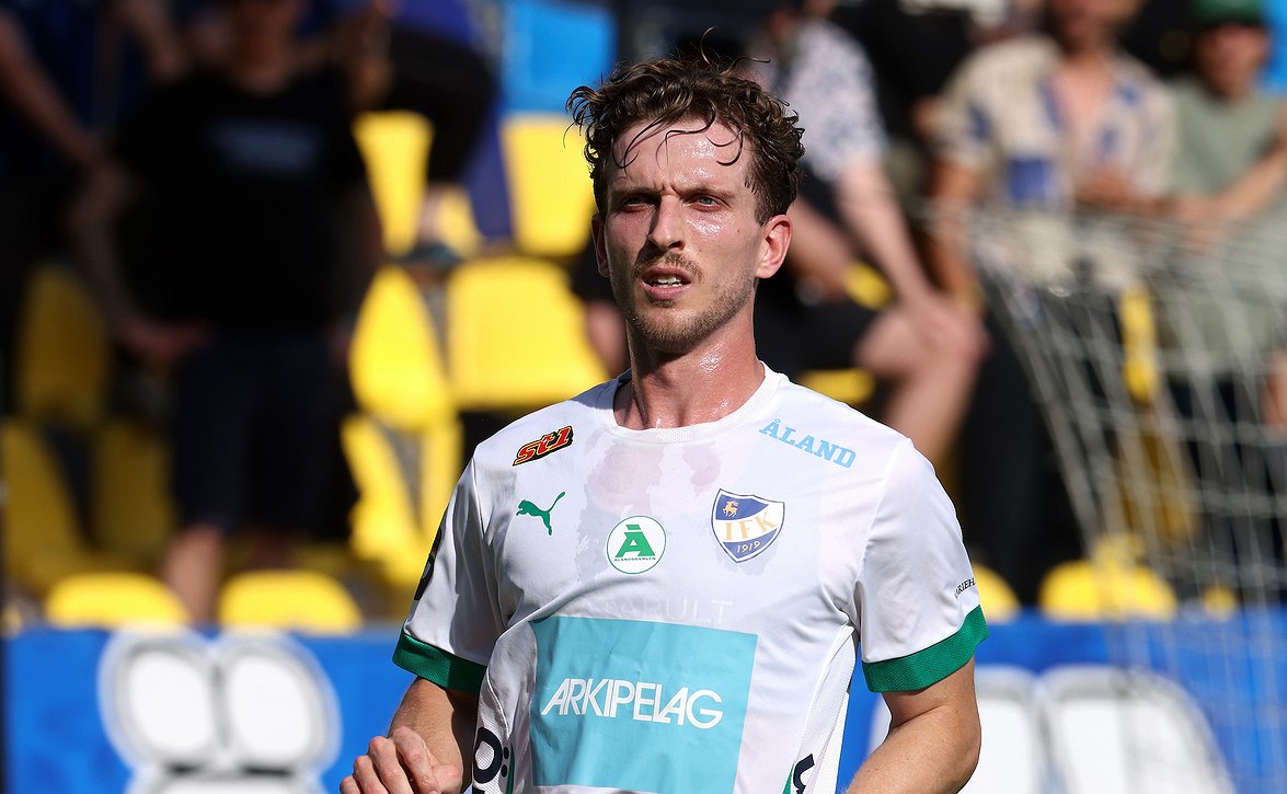 "Jotain suurempaa ensi kaudella" - kokenut Jelle van der Heyden jatkaa IFK Mariehamnissa