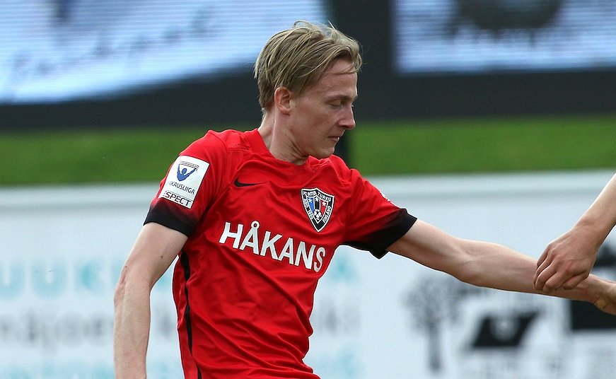Juho Salminen loppukaudeksi Interistä EIF-paitaan