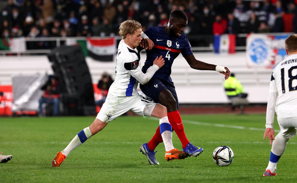 Huuhkajien taistelu ei riittänyt - MM-unelma karkasi 