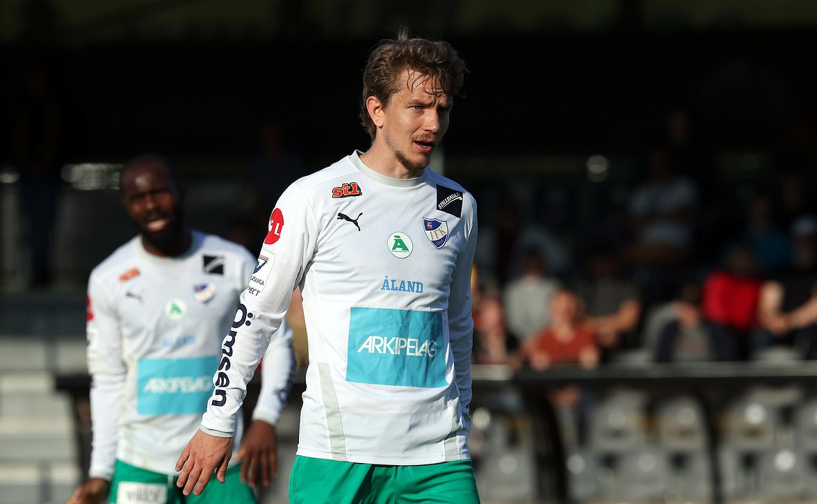 Robin Sid muistaa putoamisen Kolmoseen EIF:n kanssa – nyt vastassa on vanha seura