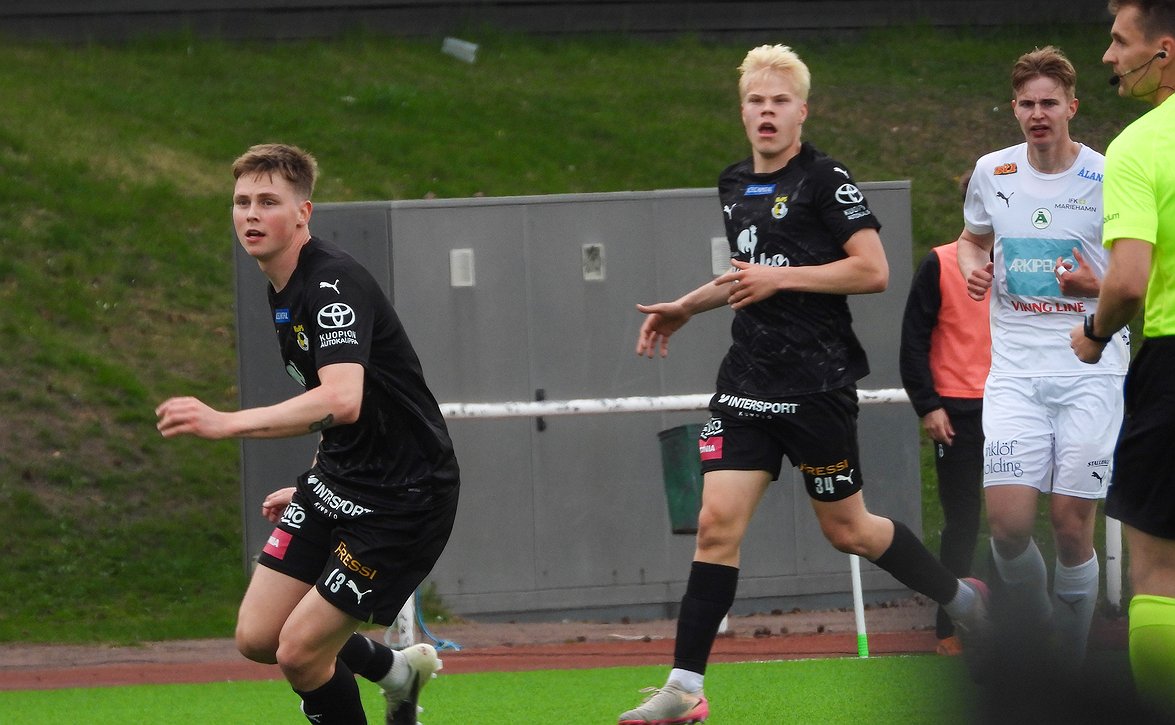 Pistejako Maarianhaminassa (IFK Mariehamn-KuPS 1-1)