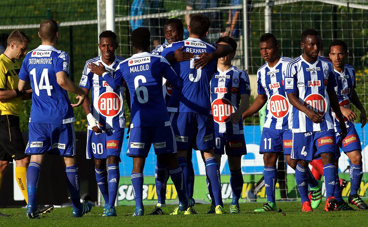 HJK matkasi leirille Marbellaan