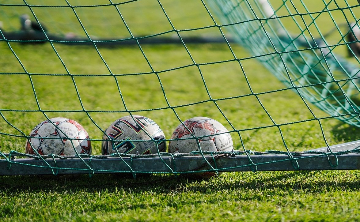 ​300 maalia haarukassa – meneekö raja rikki lauantaina?