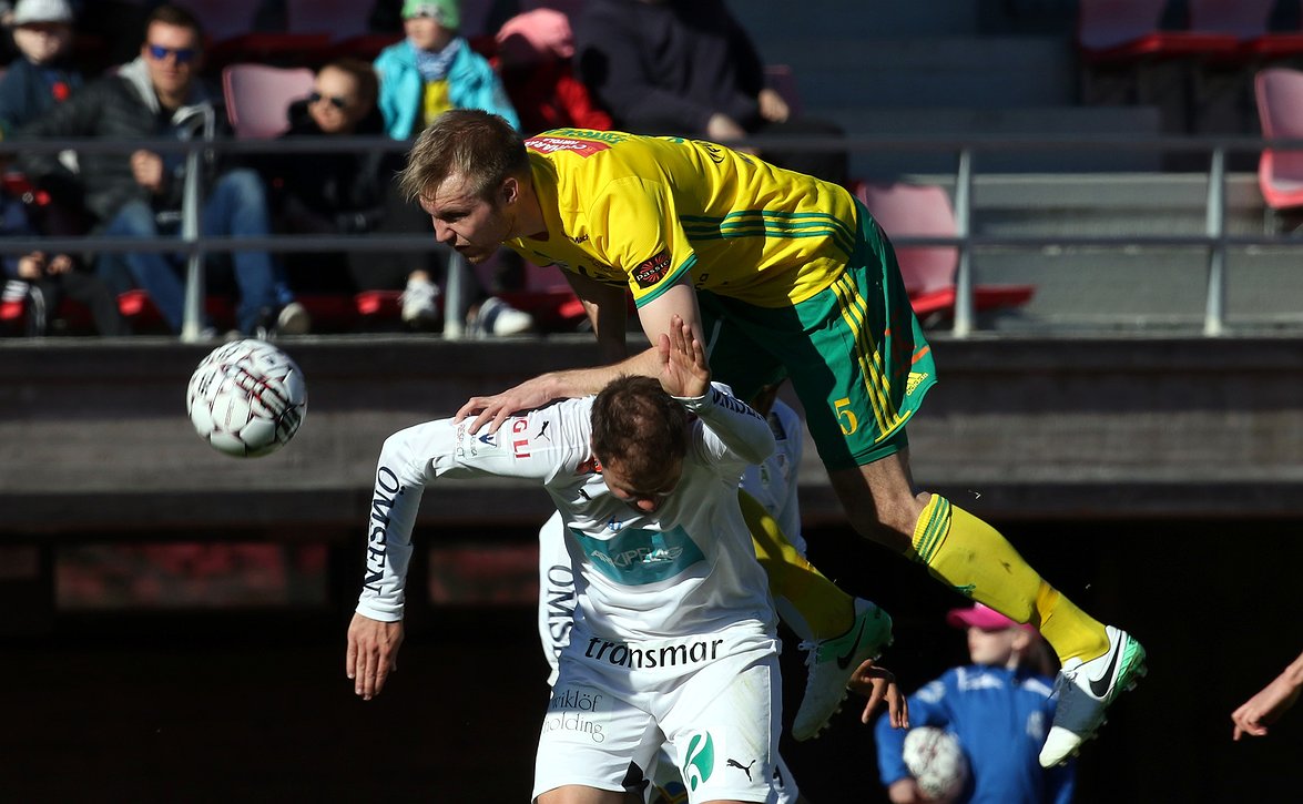 Wiss: "Kaikkien aikojen värikkäin puoliaikashow"