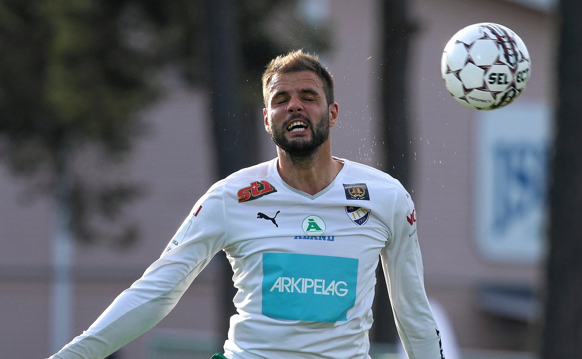 IFK Mariehamn voitokkaana kenraalissa - kaimaseura kaatui niukasti