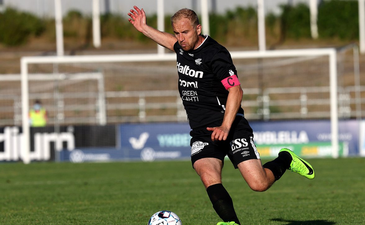 ​FC Lahden Kari Arkivuo Veikkausliigan viikkokatsauksen vieraana