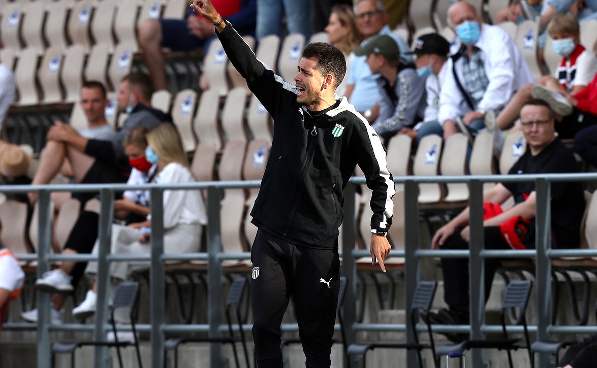 "Voitto tulee enemmin tai myöhemmin" - KTP-luotsi Gabri Xatart valaa uskoa