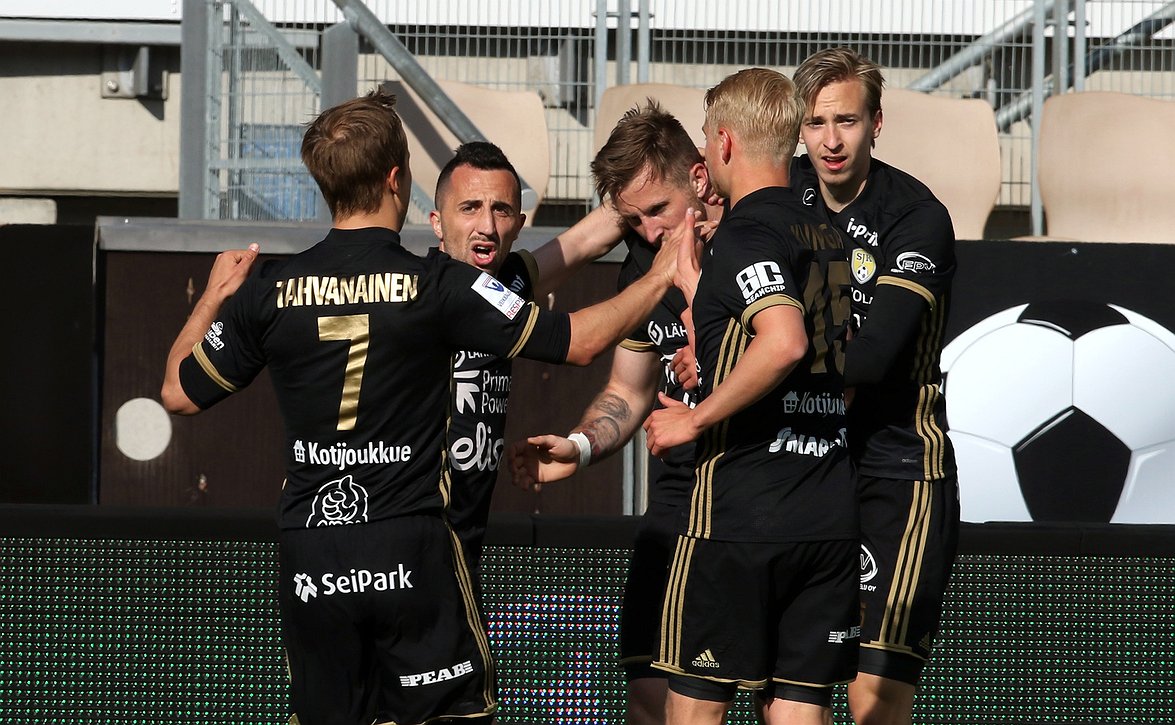 SJK Shopissa Black Friday perjantaina