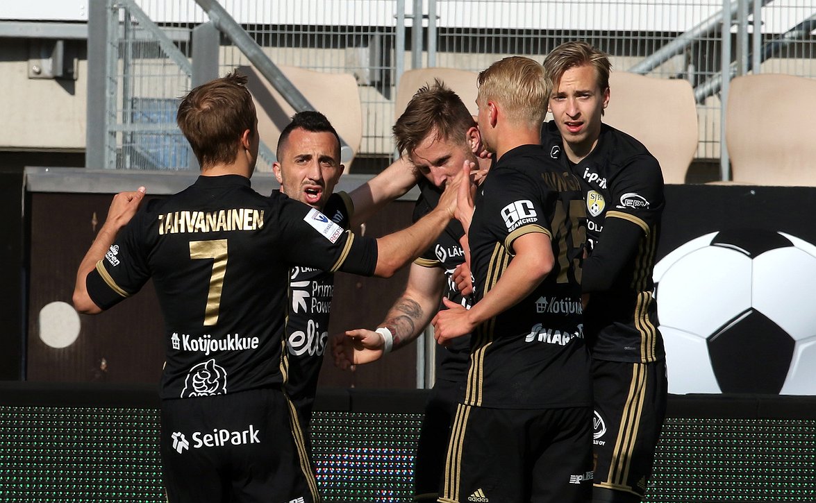 SJK:lla runsaasti uusia kasvoja harjoituksissa