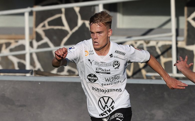 "Harjoituskentällä tehty työ näkyi" - Haka komeaan voittoon KuPS:sta