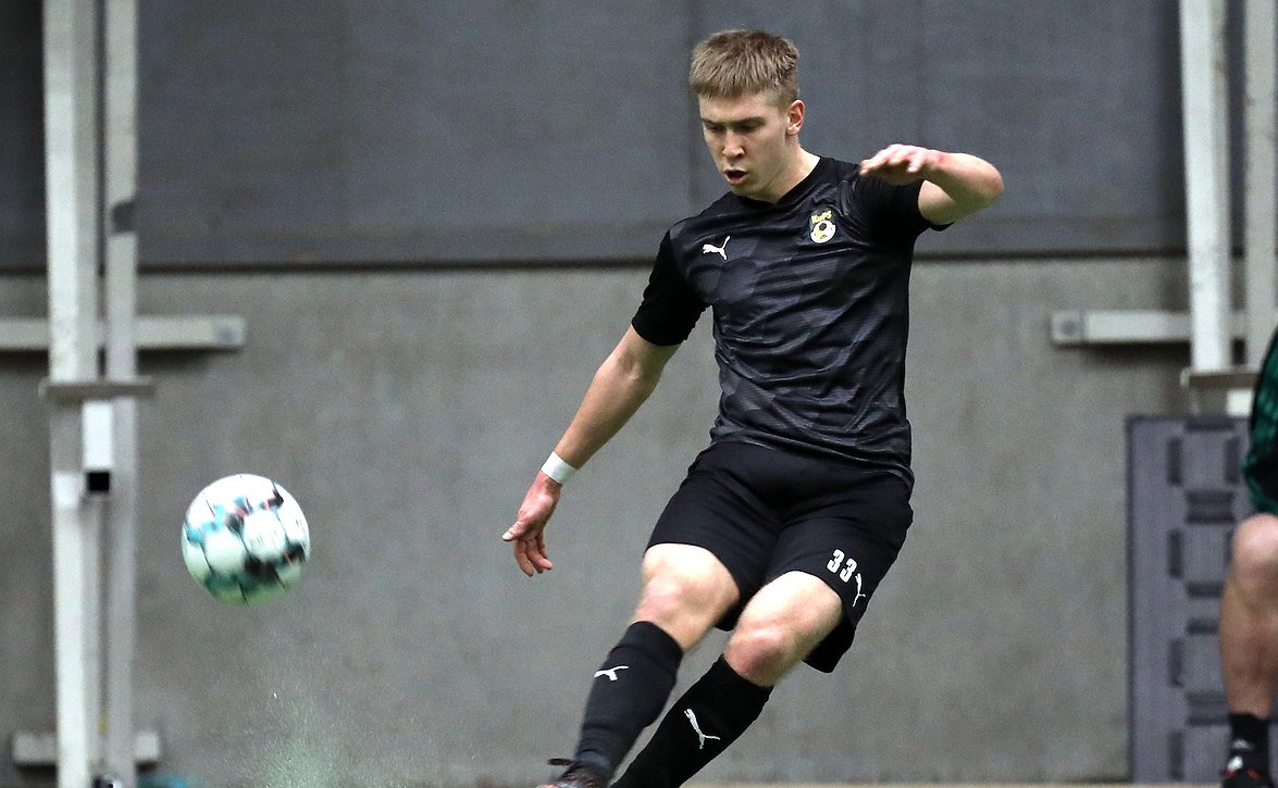 ​KuPS-toppari Taneli Hämäläisellä ilonaiheita: Komea cup-voitto ja maajoukkuekutsu