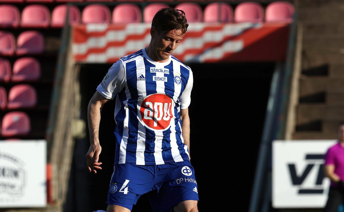 ​Kuuden mestaruuden ex-Huuhkaja jatkaa uraansa Kakkosessa – "Kentälle mennään voittamaan"