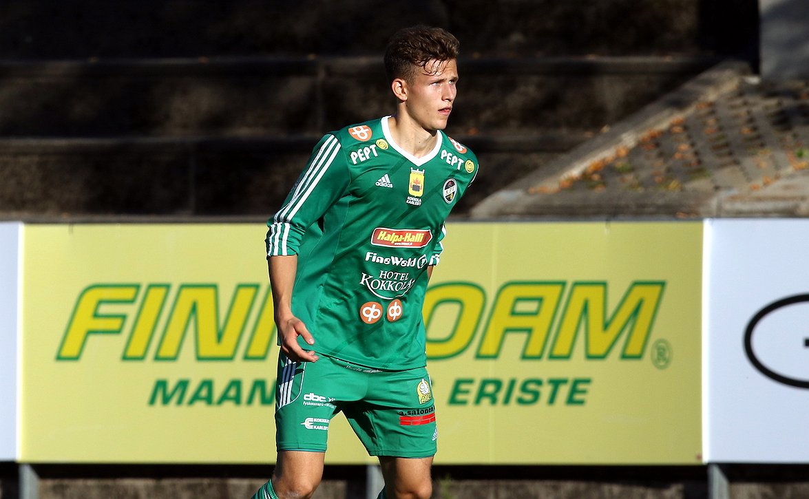 Gustavsson kovin tavoittein JJK-paitaan