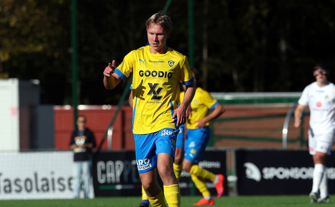 ​HJK:n Matias Ritari haki kokemusta Gnistanista – "Peliin tuli äijämäisyyttä"