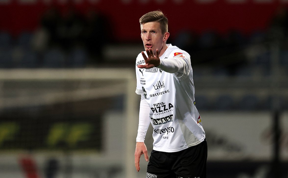 Pirkanmaan derby lähestyy - FC Hakan pelaajia tavattavissa Valkeakosken Prismassa