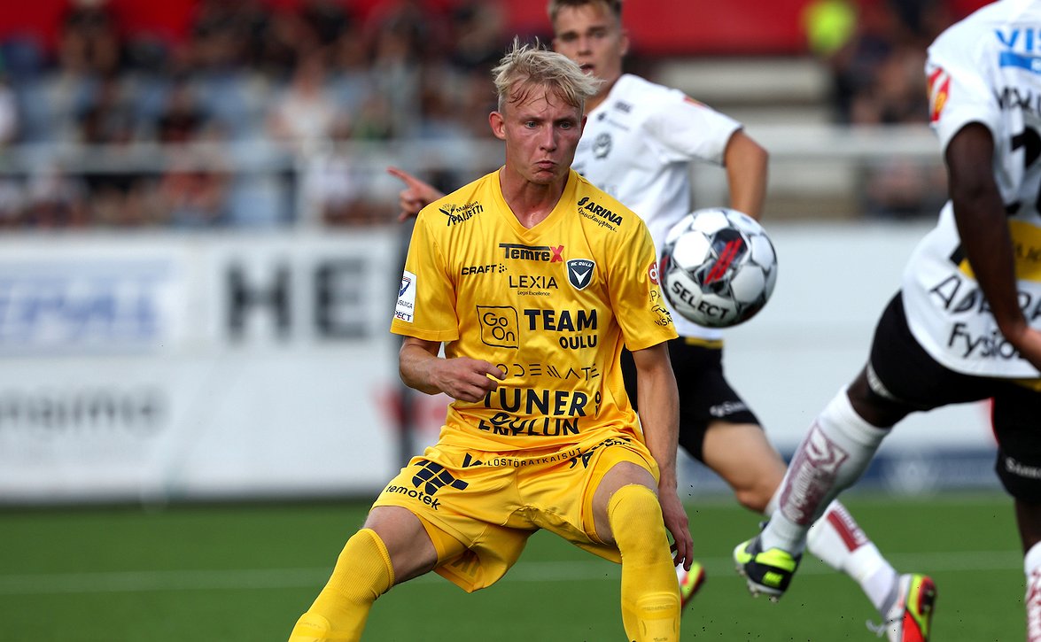 ​AC Oulun Riku Selander SJK-voitosta: "Tosi makoisat fiilikset"