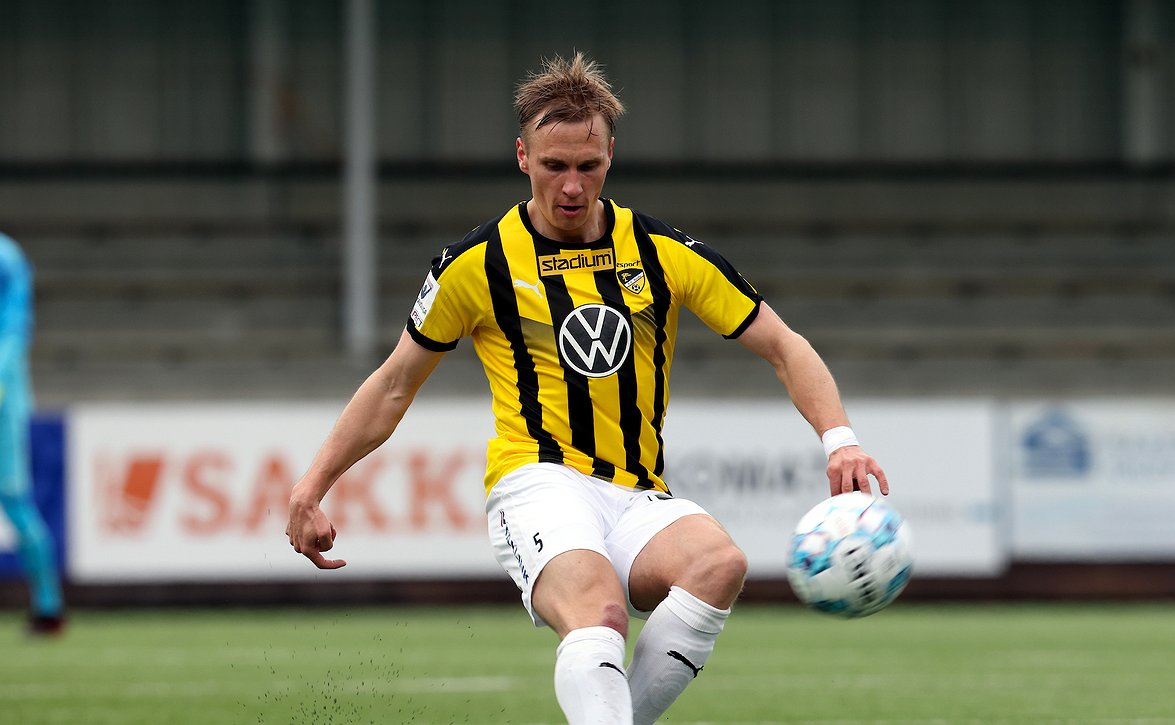 "Kilpailu pelipaikoista on tasainen ja kova" - Hongalla riittää vaihtoehtoja 