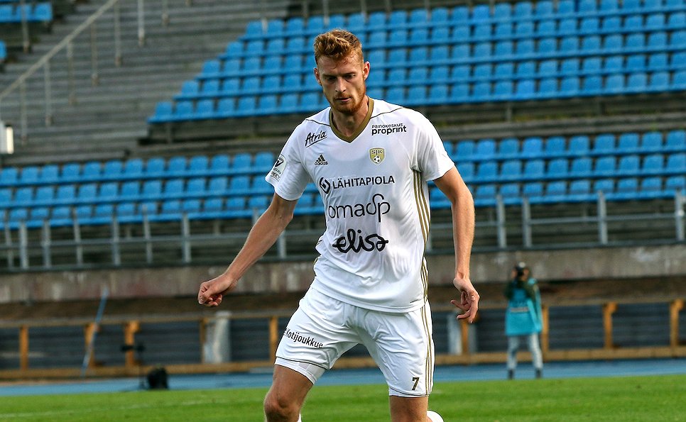 Matej Hradecky palaa kotiin - kaksivuotinen sopimus TPS:n kanssa