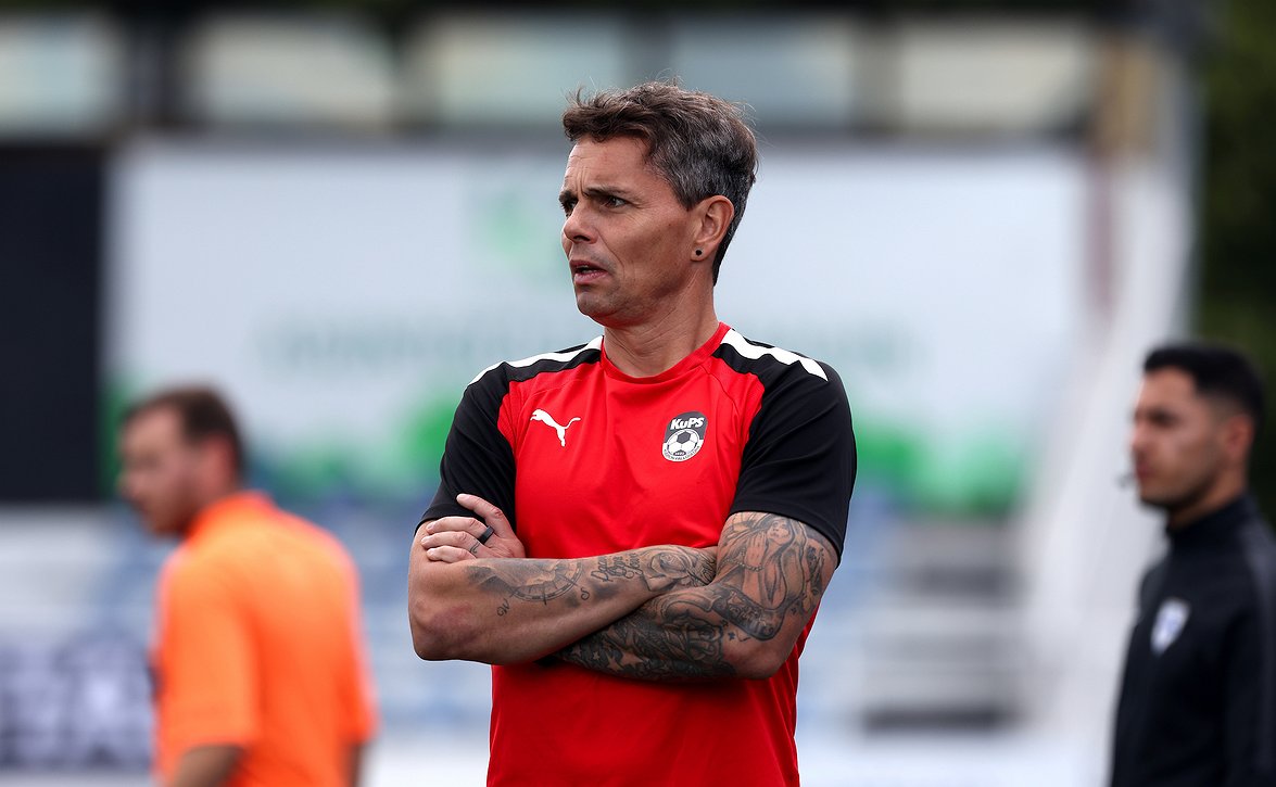 "Voimme lopulta vaikuttaa vain omaan tekemiseemme" - KuPS ei mieti runkosarjan sijoituksia