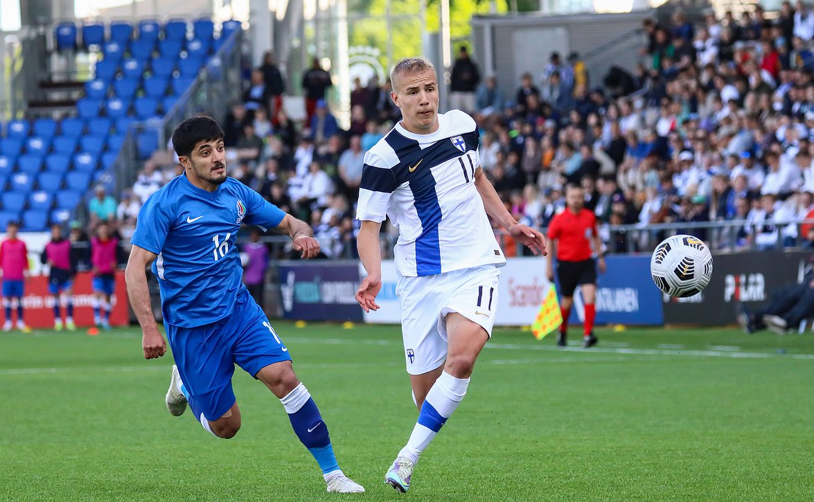 Pikkuhuuhkajat taipui tappioon Ruotsin vieraana