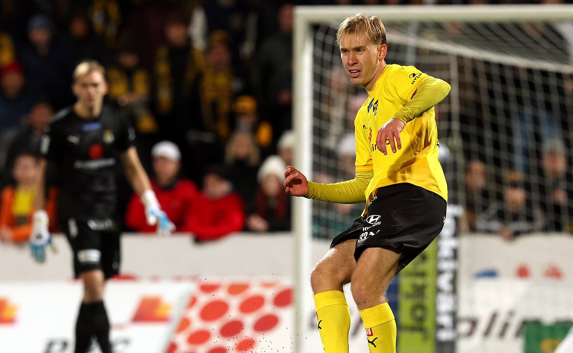 "Oikea aika ottaa steppi eteenpäin" - Taneli Hämäläinen siirtyy KuPS:sta Hollantiin
