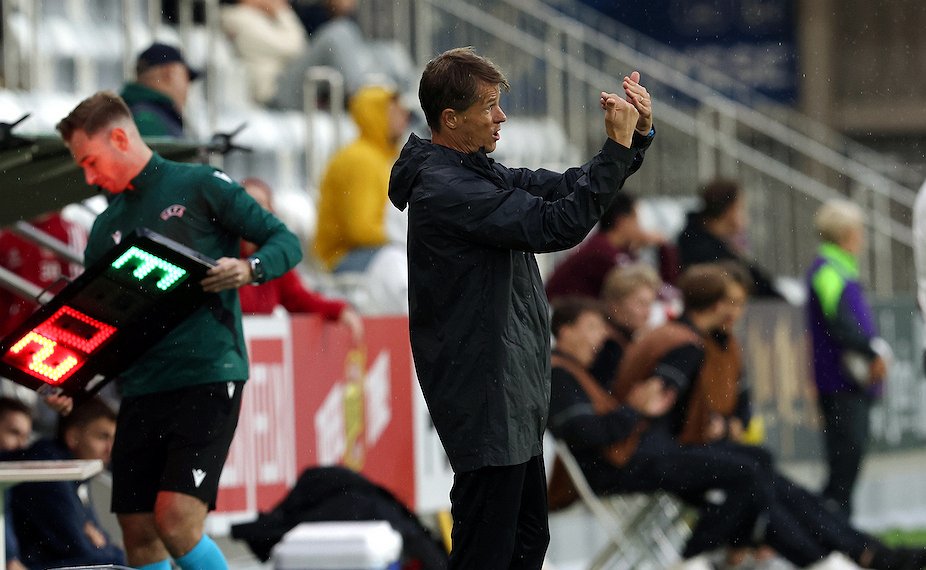 Lopun takaiskut söivät Pikkuhuuhkajien Mika Lehkosuota - "pelasimme erittäin uskottavan ottelun voitosta"