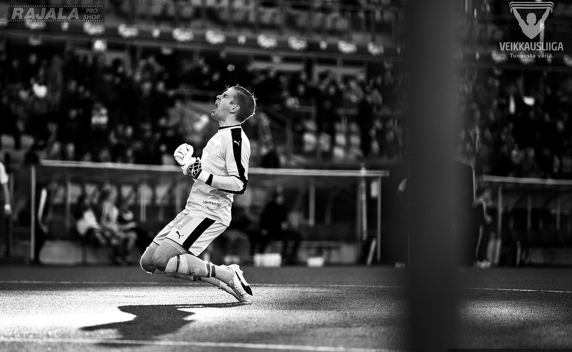 Kuukauden Rajala-kuva: Ilmassa