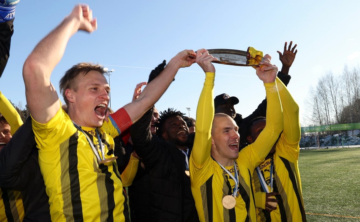 ​Kolmas Liigacupin mestaruus – FC Honka nousi mestaruustilaston jaetulle kakkossijalle