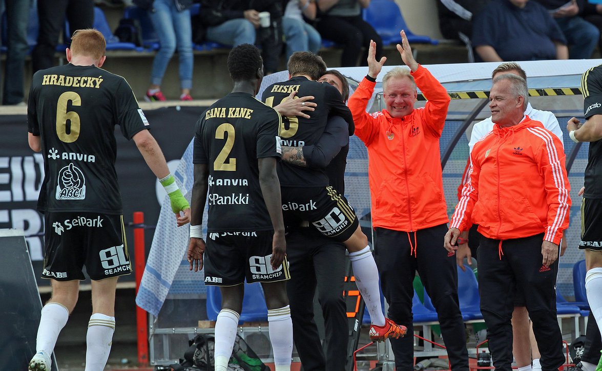 Tervasmäki jättää SJK:n joukkueenjohtajan tehtävät