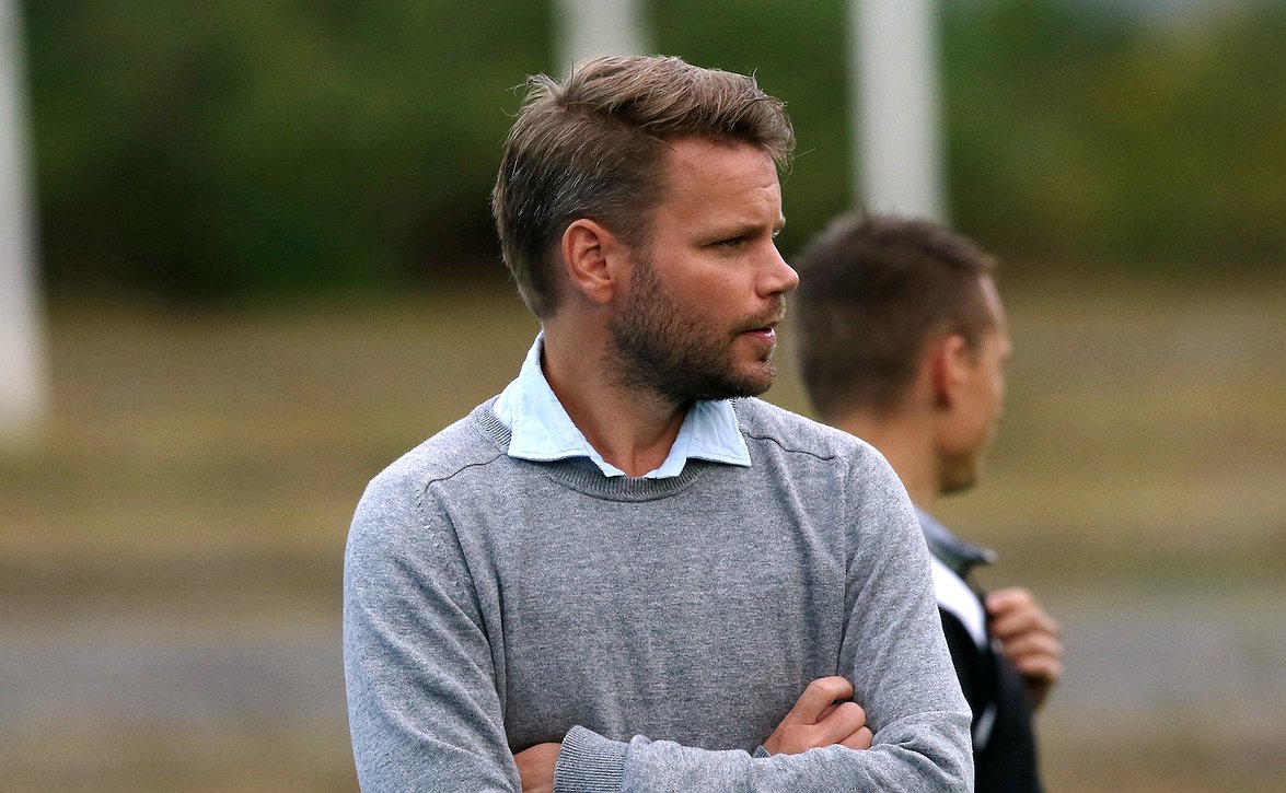 Veikkausliigavalmentajia UEFA PRO -kurssille
