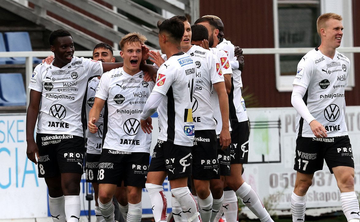 Haka pääsi loman viettoon voittoon voiton myötä - "Totta kai olen tyytyväinen lopputulokseen"