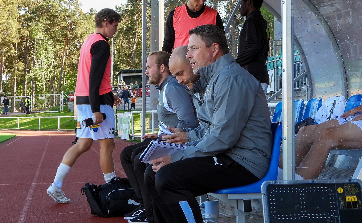 ​"Ei muuta kuin mennään ja taistellaan" – IFK Mariehamn hakee peli-iloa takaisin
