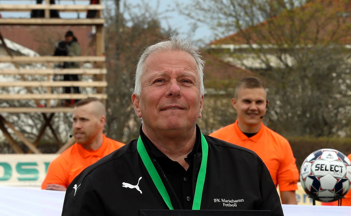 ​"Työläimpiä syksyjä moneen vuoteen" – IFK Mariehamnin Peter Mattssonilla edessä 18. kausi Veikkausliigaa