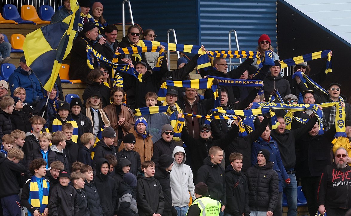 Keskikenttälupaus KäPasta Gnistaniin - Adam Jouhi sopimukseen