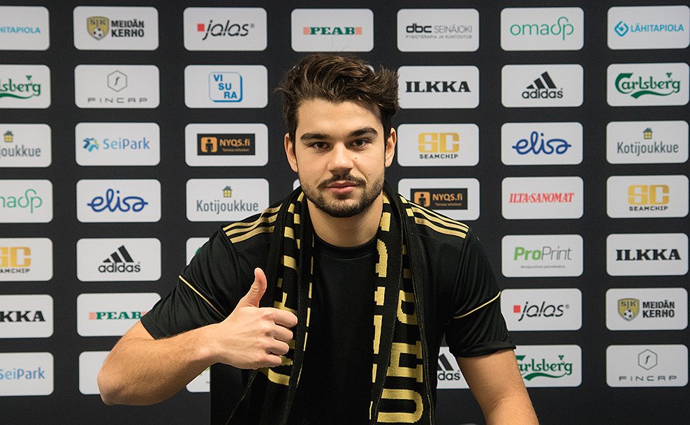 Sergei Eremenko isänsä alaisuudessa pelaamisesta: ”Kannattaa tehdä kaikki hyvin ja huolella”