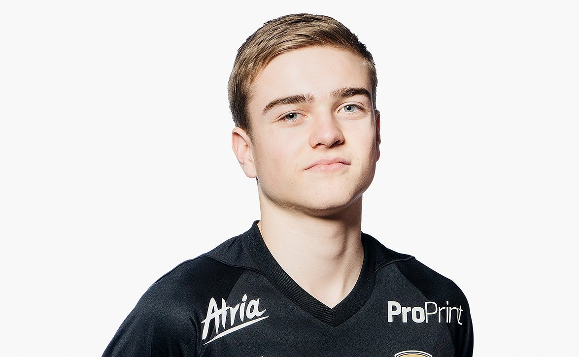 "Hyviä juttuja ja sellaista mitä pitää kehittää" - SJK:n Daniel Håkans iloitsi paluusta kentille