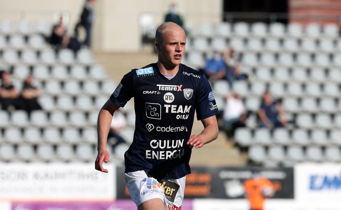Anselmi Nurmela tekee paluun kentille - sopimus AC Oulun kanssa