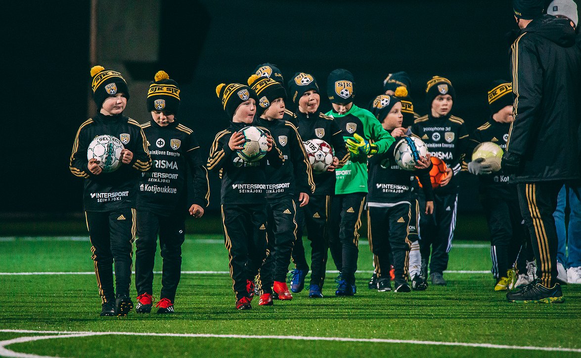 ​SJK:n ja SJK-juniorien vaikutus yhteiskuntaan on merkittävä