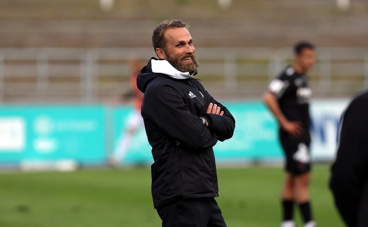 Mestarivalmentajat vastakkain "eri" puolilla - SJK matkaa KuPS:n vieraaksi lauantaina