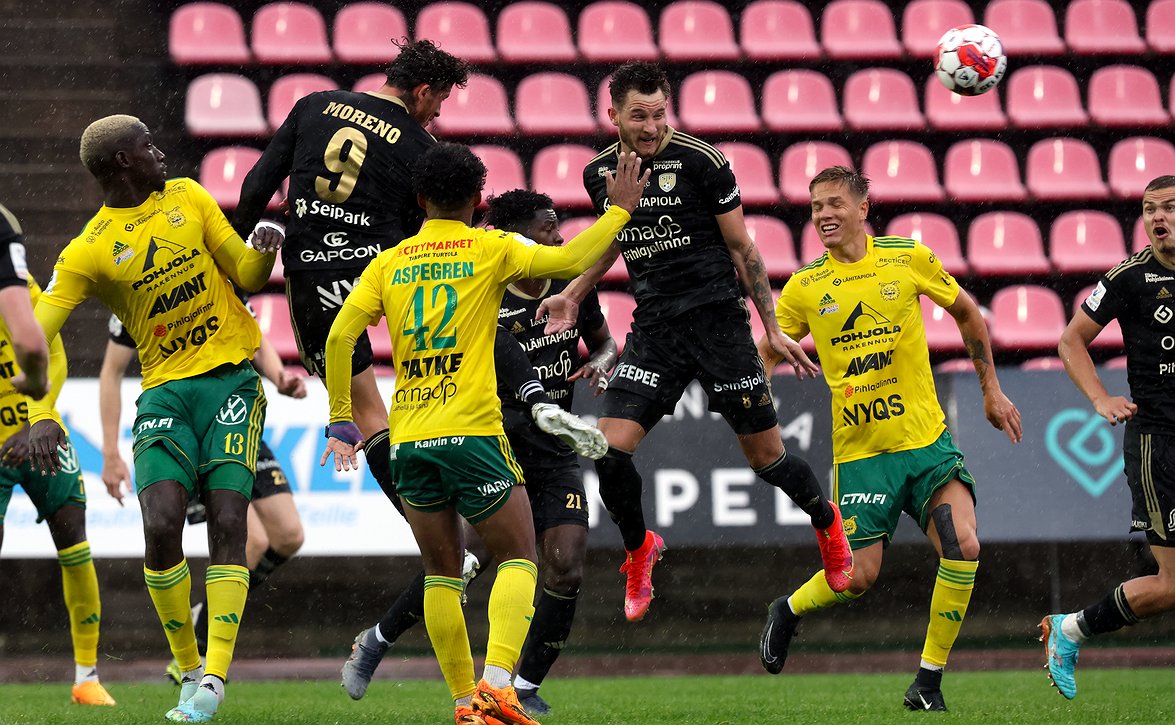 "Hyvä paluu edellisen pelin jälkeen" - Gómez tyytyväinen SJK:n esitykseen Ratinassa