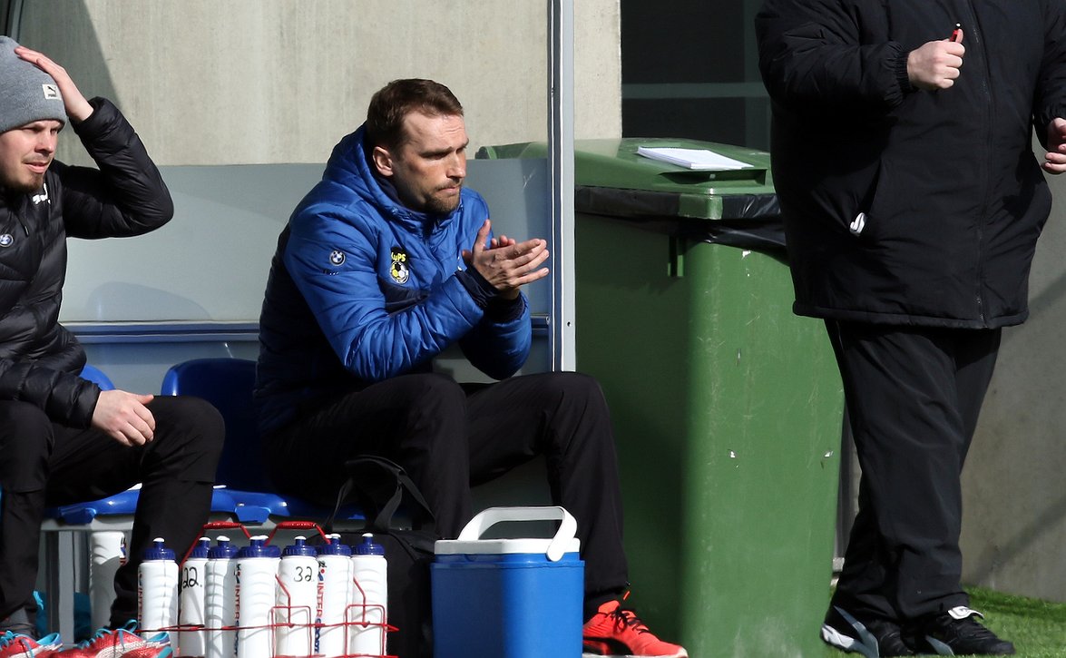 Kuukauden valmentaja Honkavaara: "Valmentaminen on tiimityötä"