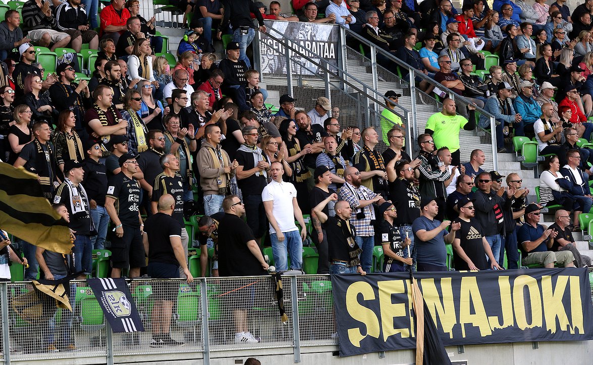 SJK tarjoaa kausikorttilaisille lisäedun - pääsylippu myös kauden ensimmäiseen vierasderbyyn