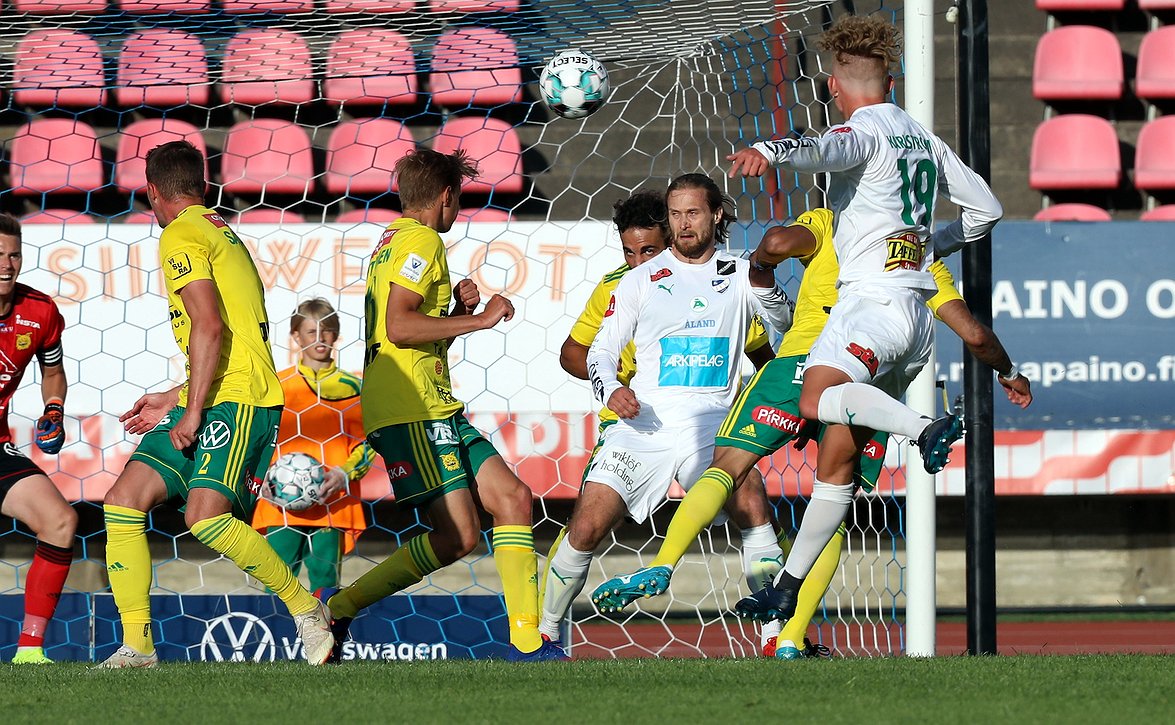 Wiss tyytyväinen Ilveksen ilmeeseen - vahvistuksiakin vielä tulossa