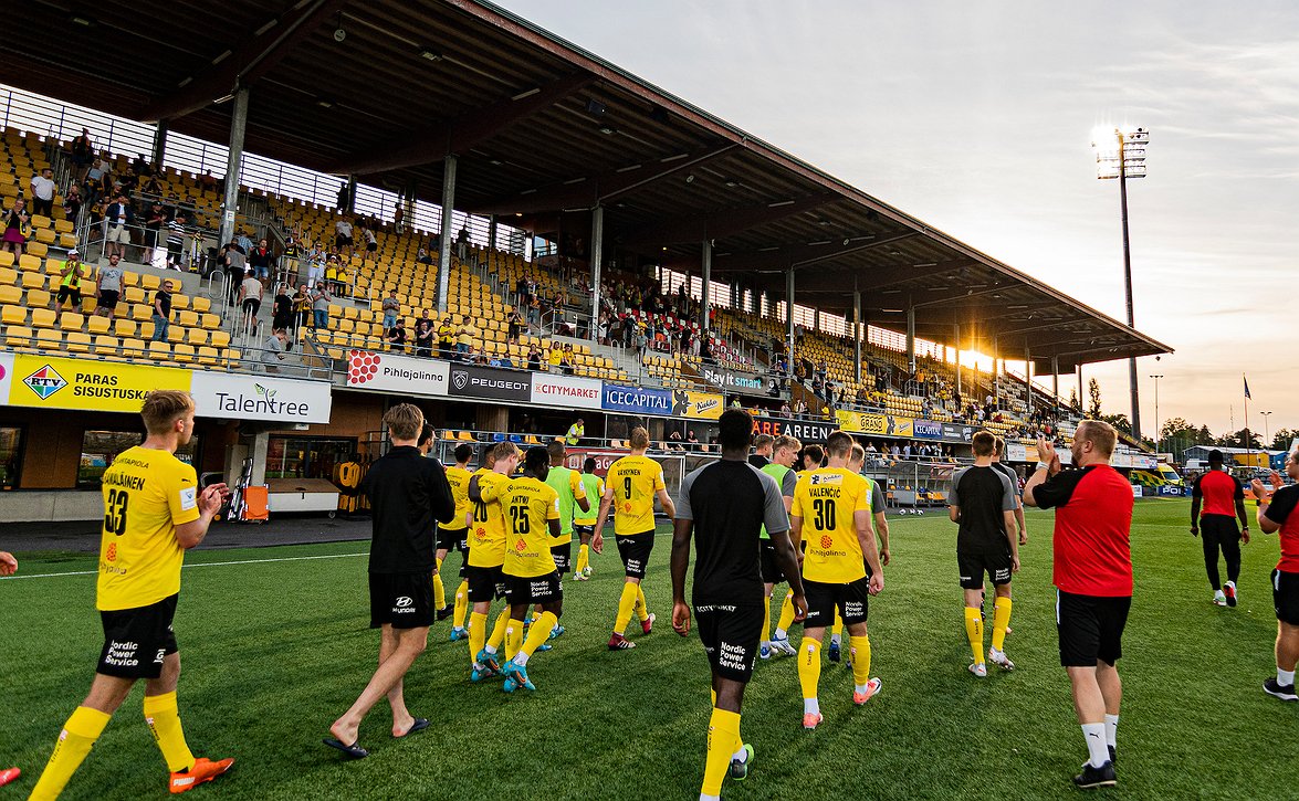 ​Suosikkiselostaja innoissaan: "KuPS:n juhlapeli saa arvoisensa puitteet"