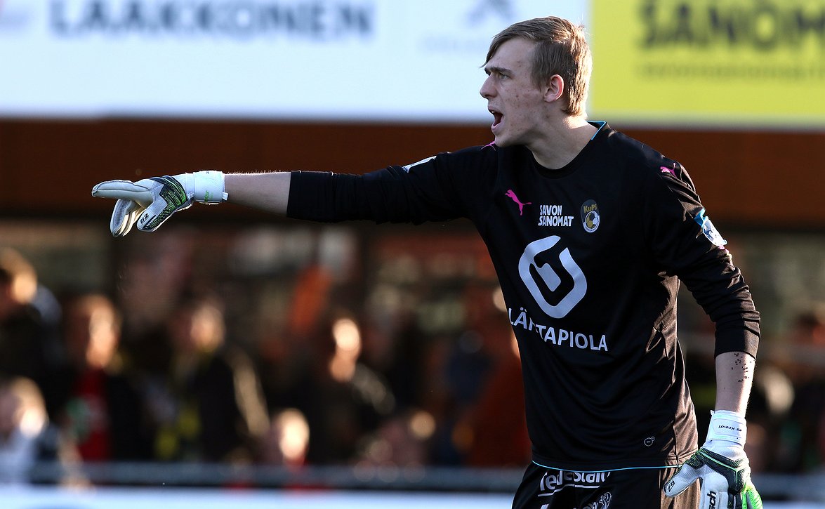 SS: Johannes Kreidl harjoittelee KuPS:n kanssa